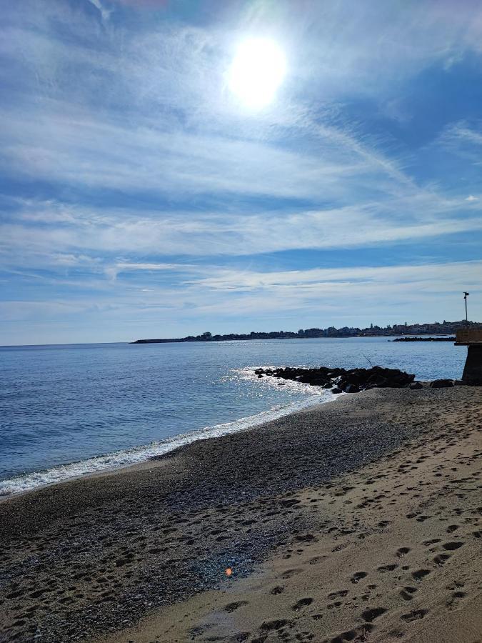 Sicily Travel Apartment'S 2 Giardini Naxos Exterior foto