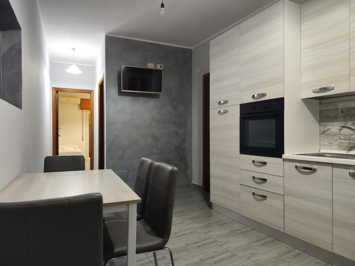 Sicily Travel Apartment'S 2 Giardini Naxos Exterior foto